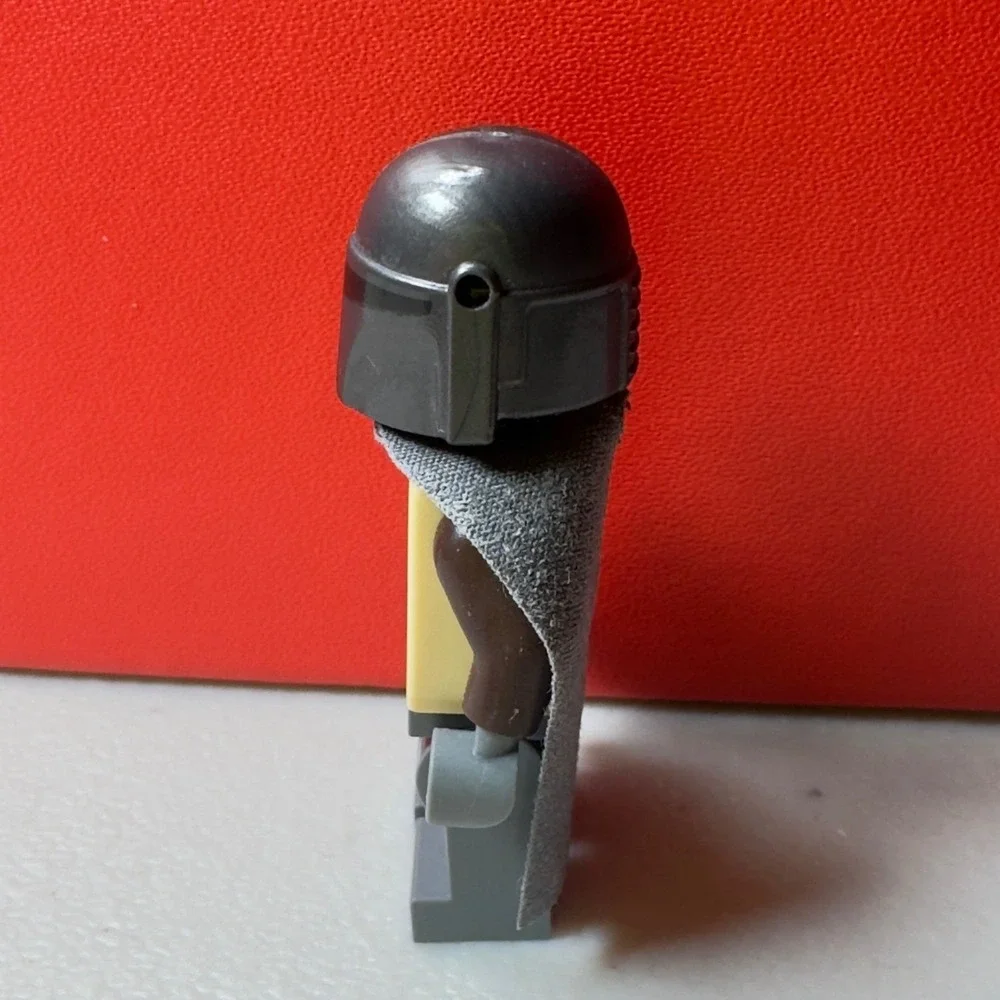LEGO Star Wars Din Djarin Minifigure Brown Durasteel Armor Mandalorian sw1057
